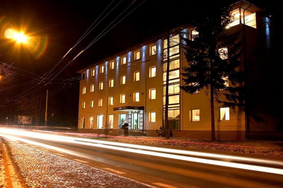 Hotel Galileo Zilina Exterior photo